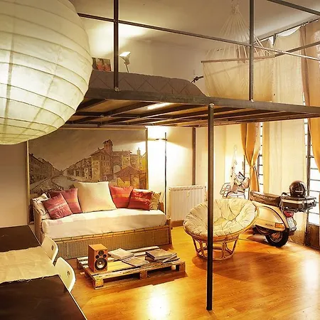 Pergola Loft Apartment Milan